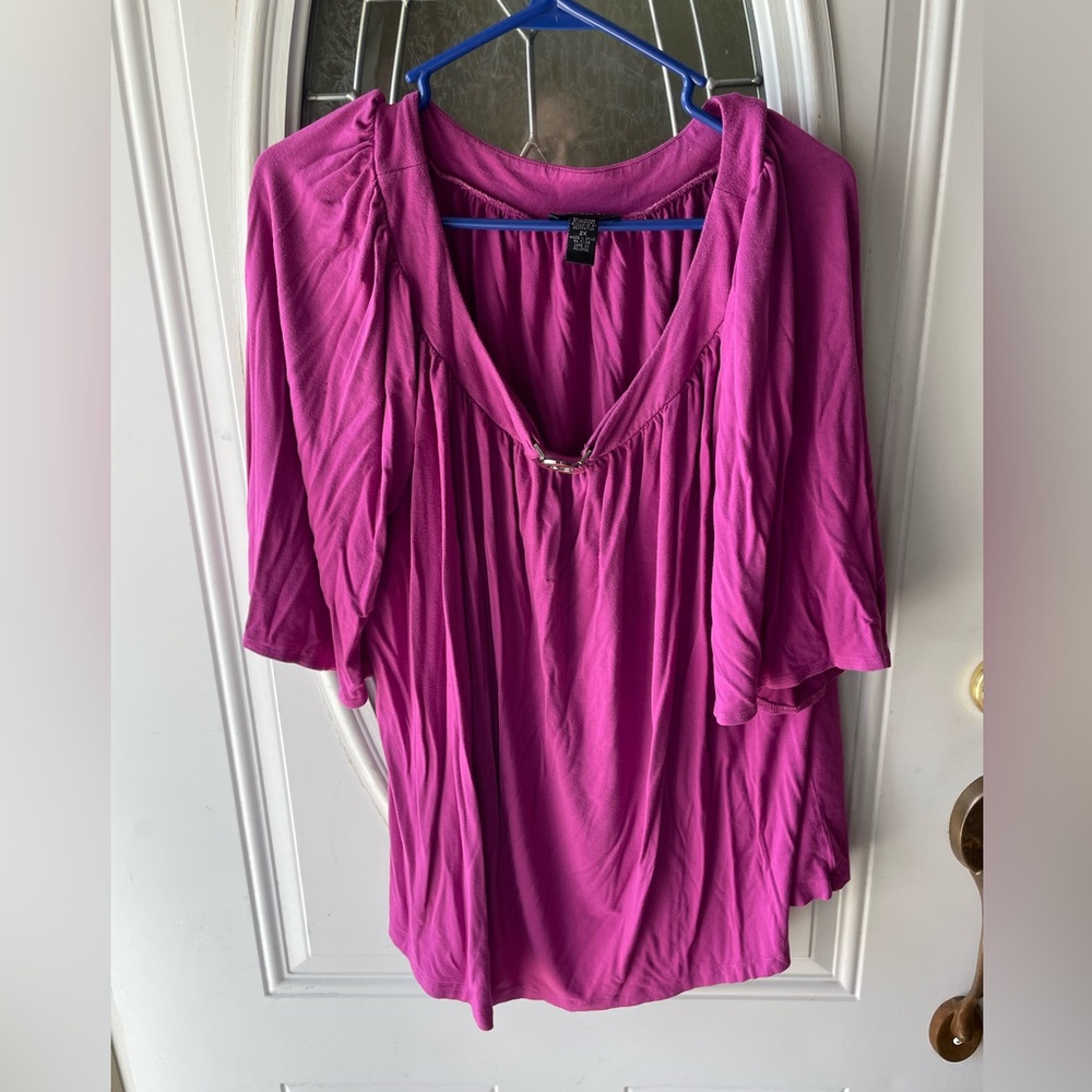 Spense Woman Top